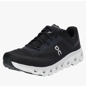 New NIB On Cloudflow 4 Men’s Black Sneaker Shoes 10.5 $160!